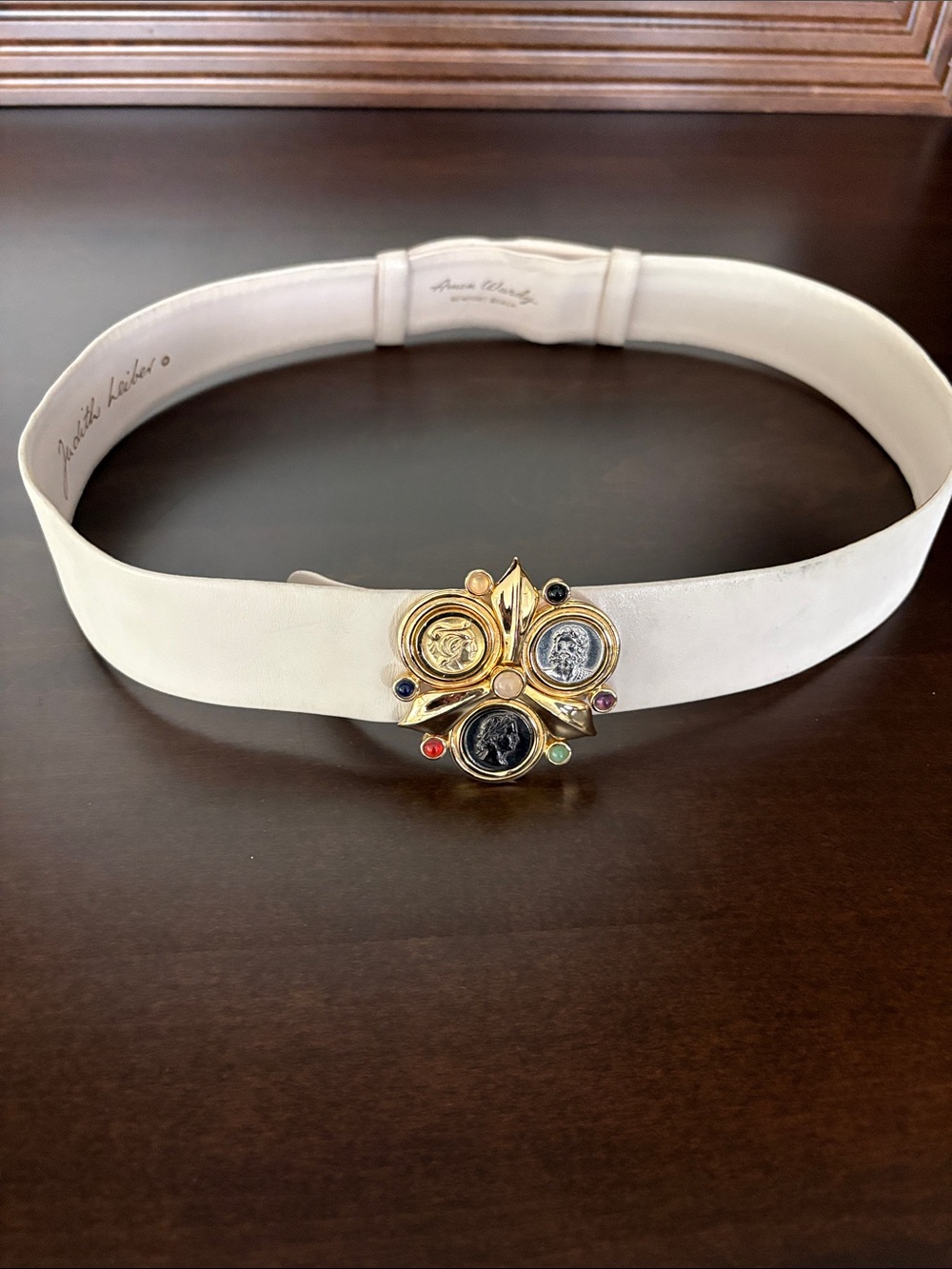 Judith Leiber White Leather Belt with Multicolor Medallion Buckle